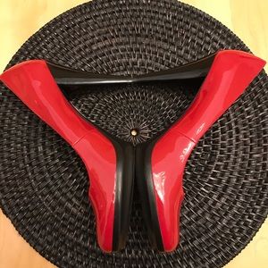 NEW NINE WEST PATENT Sz8.5M HEELS